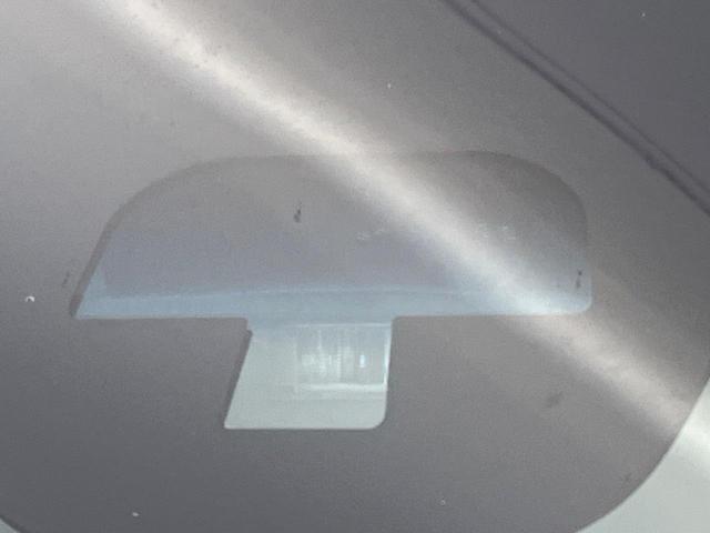 N-BOXカスタム G・Lパッケージ SDナビ バックカメラ 禁煙車 シティブレーキ 電動スライドドア ETC ドラレコ HIDヘッド スマートキー&プッシュスタート ロールサンシェイド オートエアコン Bluetooth接続(6枚目)