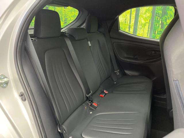 ヤリス ハイブリッドX 7インチナビ付ディスプレイオーディオ バックカメラ 衝突被害軽減システム レーダークルーズ 禁煙車 ドラレコ LEDヘッド ビルトインETC 車線逸脱警報 オートエアコン Bluetooth(11枚目)