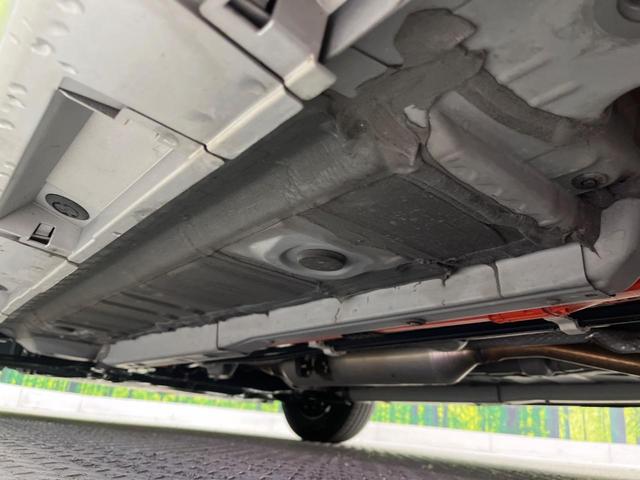 ヤリス ハイブリッドX 7インチナビ付ディスプレイオーディオ バックカメラ 衝突被害軽減システム レーダークルーズ 禁煙車 ドラレコ LEDヘッド ビルトインETC 車線逸脱警報 オートエアコン Bluetooth(24枚目)