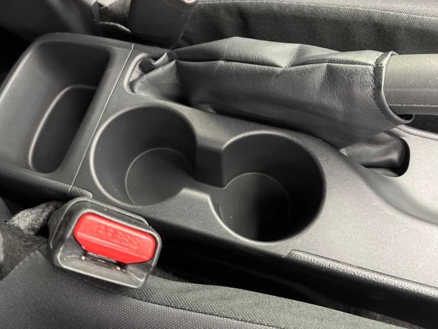 ヤリス ハイブリッドX 7インチナビ付ディスプレイオーディオ バックカメラ 衝突被害軽減システム レーダークルーズ 禁煙車 ドラレコ LEDヘッド ビルトインETC 車線逸脱警報 オートエアコン Bluetooth(53枚目)