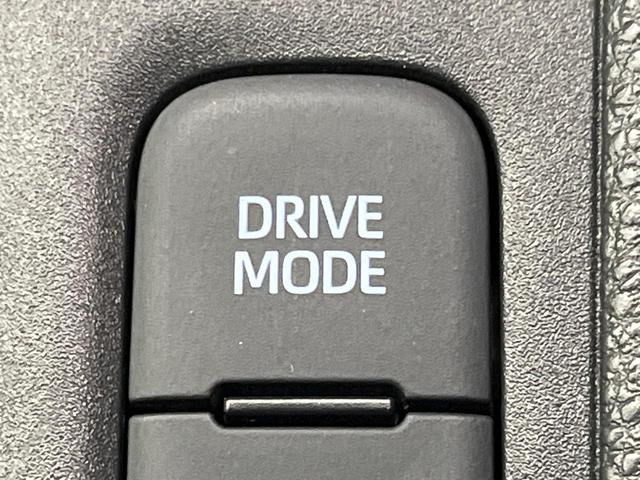 ヤリス ハイブリッドX 7インチナビ付ディスプレイオーディオ バックカメラ 衝突被害軽減システム レーダークルーズ 禁煙車 ドラレコ LEDヘッド ビルトインETC 車線逸脱警報 オートエアコン Bluetooth(54枚目)