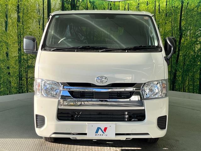 ハイエースバン ロングDX GLパッケージ 禁煙車 セーフティセンス 電動格納ミラー 100V電源 オートライト キーレス 車線逸脱警報 オートマチックハイビーム(26枚目)
