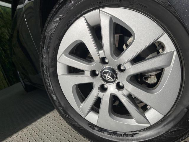 プリウス S 純正ナビ バックカメラ セーフティセンス レーダークルーズ 禁煙車 ドラレコ スマートキー LEDヘッド ビルトインETC 純正15インチアルミ オートハイビーム オートライト(14枚目)
