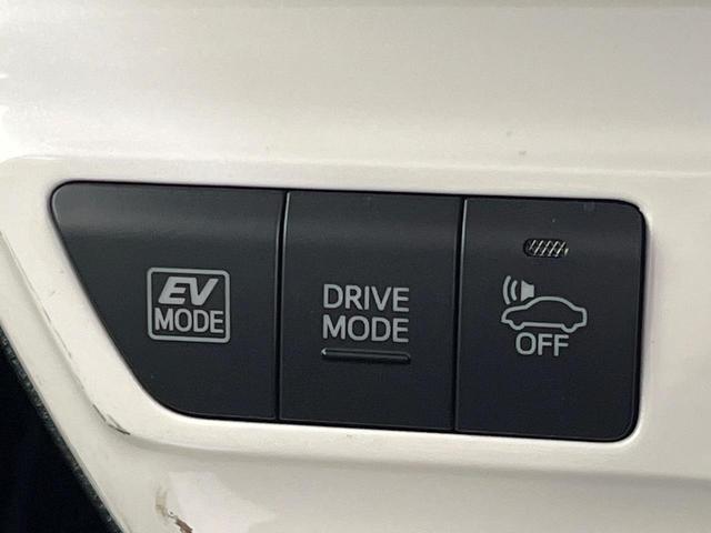 プリウス S 純正ナビ バックカメラ セーフティセンス レーダークルーズ 禁煙車 ドラレコ スマートキー LEDヘッド ビルトインETC 純正15インチアルミ オートハイビーム オートライト(62枚目)