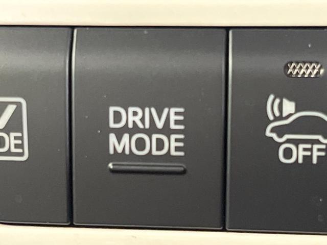 プリウス S 純正ナビ バックカメラ セーフティセンス レーダークルーズ 禁煙車 ドラレコ スマートキー LEDヘッド ビルトインETC 純正15インチアルミ オートハイビーム オートライト(64枚目)