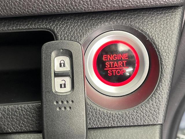 N-VAN+スタイル ファン ディスプレイオーディオ バックカメラ ホンダセンシング 禁煙車 スマートキー LEDヘッド ビルトインETC レーンアシスト オートエアコン Bluetooth LEDフォグ(8枚目)