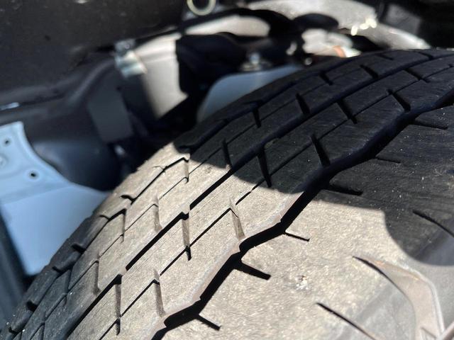 ハイエースバン スーパーGL ダークプライムII SDナビ 両側電動ドア 全周囲カメラ 衝突被害軽減システム 禁煙車 ハーフレザー 前後ドラレコ コーナーセンサー スマートキー LEDヘッド ビルトインETC オートハイビーム(33枚目)