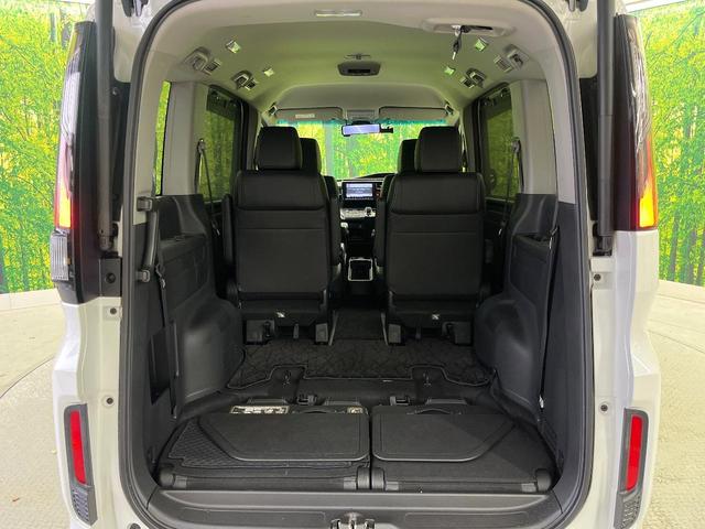 ステップワゴンスパーダ スパーダハイブリッド　Ｇ・ＥＸ　ホンダセンシング　純正９型ナビ　マルチビューカメラ　禁煙車　両側電動スライドドア　リアオートエアコン　ハーフレザーシート　前席シートヒーター　ＬＥＤヘッドライト＆フォグライト　ＥＴＣ　ドラレコ　電動パーキング（12枚目）