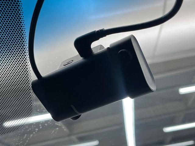 ステップワゴンスパーダ スパーダハイブリッド　Ｇ・ＥＸ　ホンダセンシング　純正９型ナビ　マルチビューカメラ　禁煙車　両側電動スライドドア　リアオートエアコン　ハーフレザーシート　前席シートヒーター　ＬＥＤヘッドライト＆フォグライト　ＥＴＣ　ドラレコ　電動パーキング（45枚目）