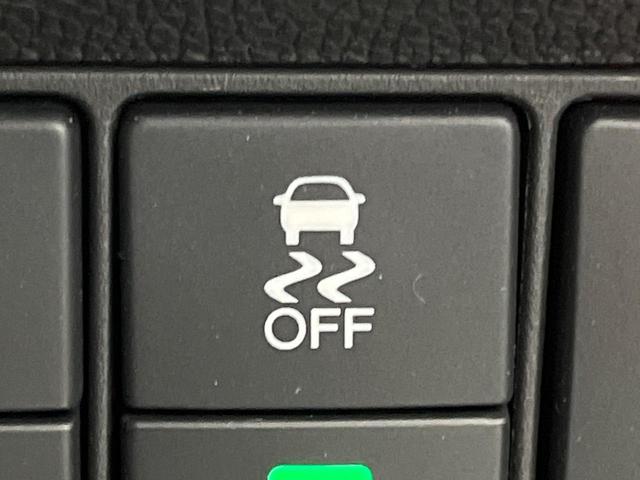 ステップワゴンスパーダ スパーダハイブリッド　Ｇ・ＥＸ　ホンダセンシング　純正９型ナビ　マルチビューカメラ　禁煙車　両側電動スライドドア　リアオートエアコン　ハーフレザーシート　前席シートヒーター　ＬＥＤヘッドライト＆フォグライト　ＥＴＣ　ドラレコ　電動パーキング（70枚目）