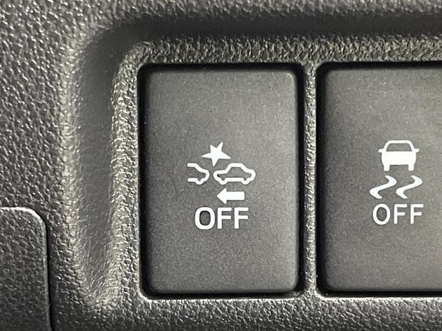 ムーヴ カスタム　Ｘ　ハイパーＳＡ　ＳＤナビ　バックカメラ　衝突被害軽減システム　禁煙車　ハーフレザーシート　スマートキー　ＬＥＤヘッド　純正１４インチアルミ　オートライト　オートエアコン　ＣＤ　ＤＶＤ再生　フルセグ　ＬＥＤフォグ（7枚目）