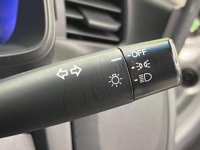 フィット １３Ｇ・Ｆパッケージ　ファインエディション　７インチナビ　バックカメラ　禁煙車　スマートキー　オートエアコン　Ｂｌｕｅｔｏｏｔｈ　アイドリングストップ　電動格納ミラー　ＣＤ　ＤＶＤ再生　フルセグ　ドアバイザー（40枚目）