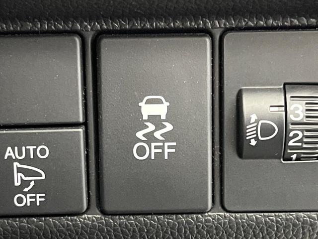 フィット １３Ｇ・Ｆパッケージ　ファインエディション　７インチナビ　バックカメラ　禁煙車　スマートキー　オートエアコン　Ｂｌｕｅｔｏｏｔｈ　アイドリングストップ　電動格納ミラー　ＣＤ　ＤＶＤ再生　フルセグ　ドアバイザー（56枚目）