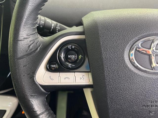 プリウス Ａツーリングセレクション　純正ＳＤナビ　バックカメラ　衝突被害軽減システム　レーダークルーズ　ドラレコ　コーナーセンサー　スマートキー　ＬＥＤヘッド　ビルトインＥＴＣ　純正１７インチアルミ　オートハイビーム　パークアシスト（48枚目）