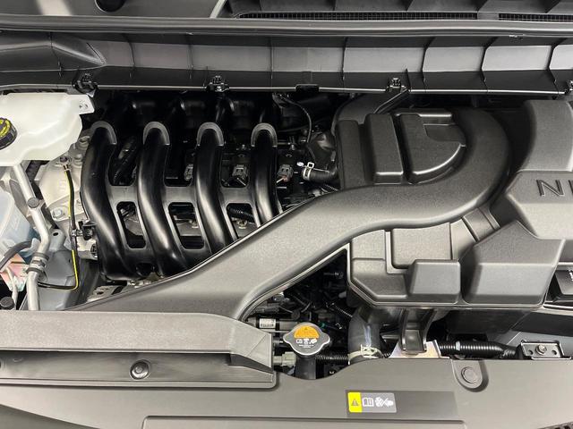 セレナ ハイウェイスターＶ　登録済未使用車　両側電動ドア　全周囲カメラ　衝突被害軽減システム　ハーフレザーシート　ドラレコ　コーナーセンサー　スマートキー　ＬＥＤヘッド　ＥＴＣ２．０　純正１６インチアルミ　オートハイビーム（20枚目）