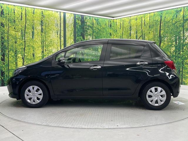 ヴィッツ １．３Ｆ　ＬＥＤエディション　ＳＤナビ　バックカメラ　禁煙車　スマートキー＆プッシュスタート　ＬＥＤヘッドライト　ビルトインＥＴＣ　オートライト　Ｂｌｕｅｔｏｏｔｈ　ＣＤ　ＤＶＤ再生　フルセグ（52枚目）