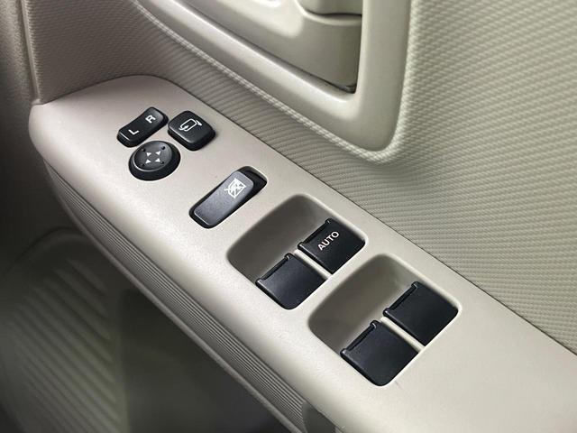 スペーシア ハイブリッドＸ　禁煙車　メモリーナビ　セーフティーサポート　両側電動スライドドア　ＥＴＣ　ドライブレコーダー　ヒートシーター　コーナーセンサー　オートハイビーム　オートエアコン　スマートキー　ＣＤ　ＤＶＤ再生（56枚目）