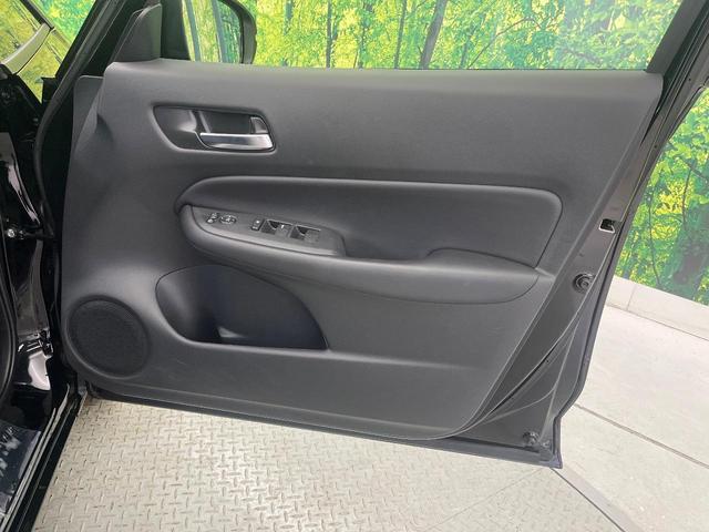 フィット ホーム　禁煙車　純正ナビ　バックカメラ　レーダークルーズコントロール　衝突被害軽減システム　ドラレコ　コーナーセンサー　スマートキー　ＬＥＤヘッド　ＥＴＣ　オートハイビーム　車線逸脱警報　オートライト（37枚目）