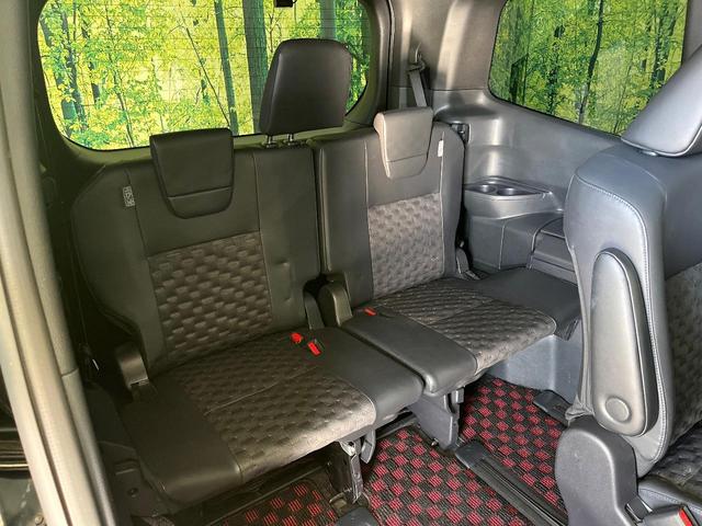 ヴォクシー Ｓ－Ｚ　禁煙車　純正１０．５型ナビ　快適利便ＰＫＧ　バックカメラ　両側電動　セーフティセンス　シートヒーター　前後ドラレコ　コーナーセンサー　シートヒーター　ビルトインＥＴＣ　ＨＤＭＩ（11枚目）