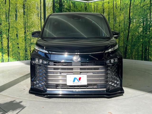 ヴォクシー Ｓ－Ｚ　禁煙車　純正１０．５型ナビ　快適利便ＰＫＧ　バックカメラ　両側電動　セーフティセンス　シートヒーター　前後ドラレコ　コーナーセンサー　シートヒーター　ビルトインＥＴＣ　ＨＤＭＩ（24枚目）