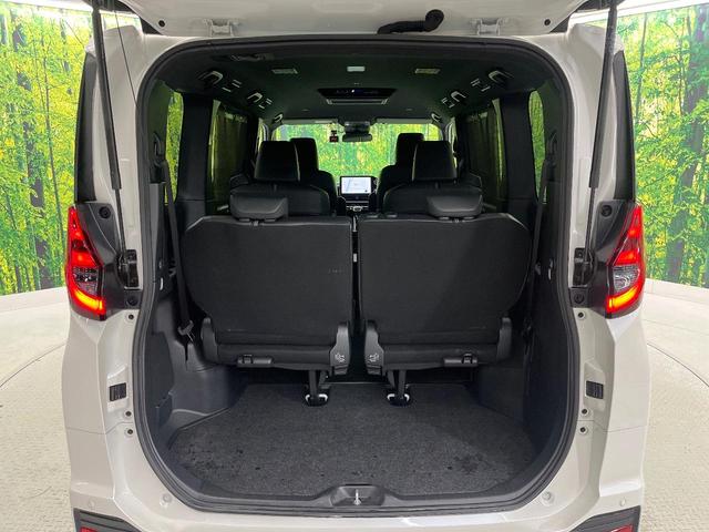 ノア Ｓ－Ｚ　純正１０型ナビ　バックカメラ　禁煙車　フリップダウンモニター　両側電動スライドドア　リアオートエアコン　セーフティセンス　レーダークルーズ　シートヒーター　ＥＴＣ２．０　フルセグ　ドラレコ（44枚目）