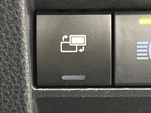 ノア Ｓ－Ｚ　純正１０型ナビ　バックカメラ　禁煙車　フリップダウンモニター　両側電動スライドドア　リアオートエアコン　セーフティセンス　レーダークルーズ　シートヒーター　ＥＴＣ２．０　フルセグ　ドラレコ（71枚目）