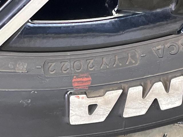 ハイエースバン スーパーＧＬ　ダークプライムＩＩ　ＢＩＧ－Ｘ１１型ナビ　全周囲カメラ　禁煙車　両側電動スライドドア　フリップダウンモニター　デジタルインナーミラー　フルセグ　ＥＴＣ　スマートキー＆プッシュスタート　ＬＥＤヘッド（34枚目）