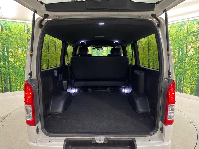 ハイエースバン スーパーＧＬ　ダークプライムＩＩ　ＢＩＧ－Ｘ１１型ナビ　全周囲カメラ　禁煙車　両側電動スライドドア　フリップダウンモニター　デジタルインナーミラー　フルセグ　ＥＴＣ　スマートキー＆プッシュスタート　ＬＥＤヘッド（46枚目）