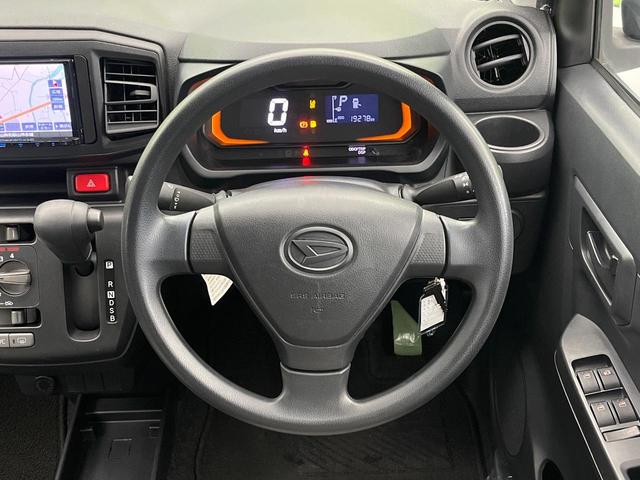 ミライース Ｌ　ＳＡＩＩＩ　メモリーナビ　バックカメラ　禁煙車　スマートアシスト　コーナーセンサー　Ｂｌｕｅｔｏｏｔｈ接続　車線逸脱警報　オートマチックハイビーム　アイドリングストップ　キーレス（12枚目）