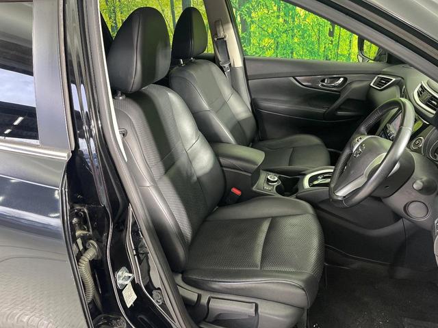 エクストレイル ２０Ｘ　エマージェンシーブレーキパッケージ　４ＷＤ　ＳＤナビ　バックカメラ　衝突被害軽減システム　禁煙車　ハーフレザーシート　コーナーセンサー　スマートキー　ＬＥＤヘッド　ＥＴＣ　純正１７インチアルミ　オートライト　デュアルエアコン（9枚目）