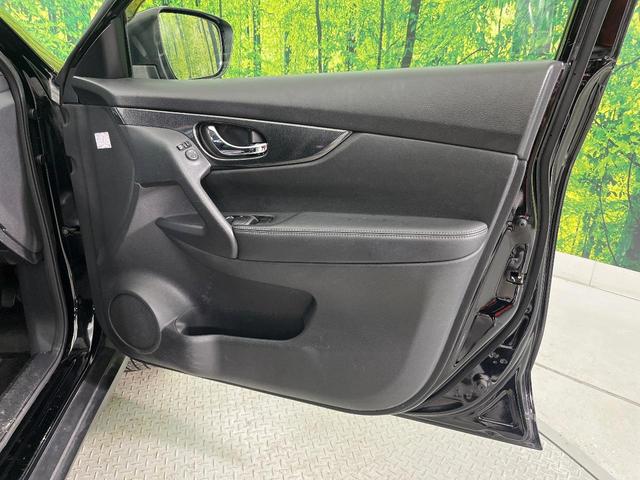 エクストレイル ２０Ｘ　エマージェンシーブレーキパッケージ　４ＷＤ　ＳＤナビ　バックカメラ　衝突被害軽減システム　禁煙車　ハーフレザーシート　コーナーセンサー　スマートキー　ＬＥＤヘッド　ＥＴＣ　純正１７インチアルミ　オートライト　デュアルエアコン（32枚目）