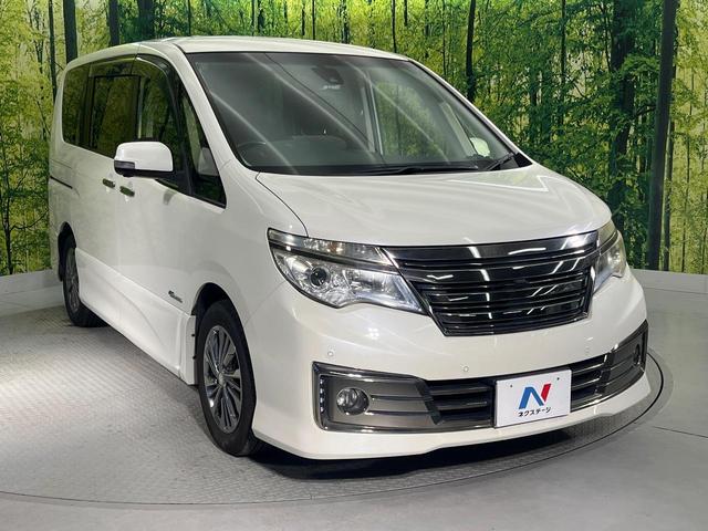 セレナ ライダーブラックラインＳ－ＨＶアドバンスドセーフティ　後席モニター　純正８インチナビ　全周囲カメラ　禁煙車　衝突軽減装置　両側電動スライドドア　ＥＴＣ　ドライブレコーダー　ＬＥＤヘッド　クルーズコントロール　コーナーセンサー　車線逸脱警報　誤発進抑制機能（18枚目）