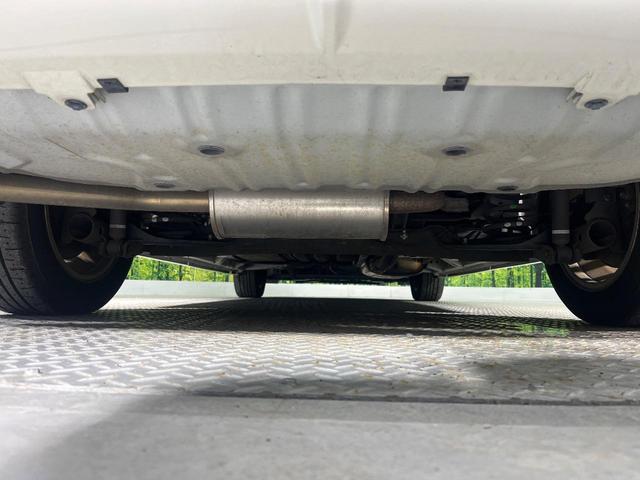 セレナ ライダーブラックラインＳ－ＨＶアドバンスドセーフティ　後席モニター　純正８インチナビ　全周囲カメラ　禁煙車　衝突軽減装置　両側電動スライドドア　ＥＴＣ　ドライブレコーダー　ＬＥＤヘッド　クルーズコントロール　コーナーセンサー　車線逸脱警報　誤発進抑制機能（20枚目）