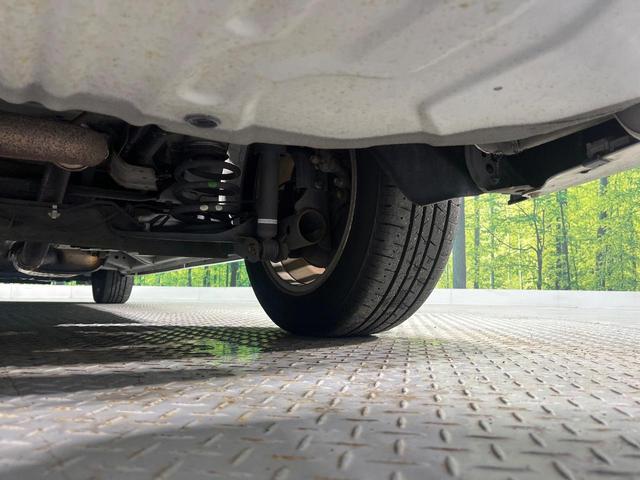 セレナ ライダーブラックラインＳ－ＨＶアドバンスドセーフティ　後席モニター　純正８インチナビ　全周囲カメラ　禁煙車　衝突軽減装置　両側電動スライドドア　ＥＴＣ　ドライブレコーダー　ＬＥＤヘッド　クルーズコントロール　コーナーセンサー　車線逸脱警報　誤発進抑制機能（22枚目）