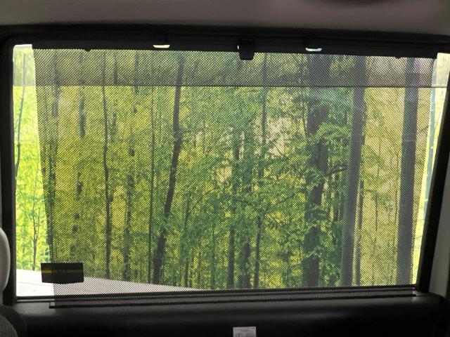 セレナ ライダーブラックラインＳ－ＨＶアドバンスドセーフティ　後席モニター　純正８インチナビ　全周囲カメラ　禁煙車　衝突軽減装置　両側電動スライドドア　ＥＴＣ　ドライブレコーダー　ＬＥＤヘッド　クルーズコントロール　コーナーセンサー　車線逸脱警報　誤発進抑制機能（56枚目）