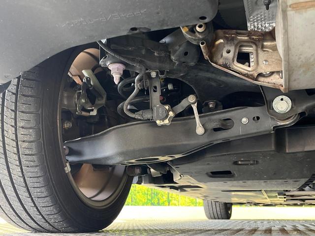 プリウス Ｓツーリングセレクション　純正９型ナビ　禁煙車　レーダークルーズ　バックカメラ　ＥＴＣ　ドラレコ　フルセグ　Ｂｌｕｅｔｏｏｔｈ　クリアランスソナー　シートヒーター　ＬＥＤヘッドライト　オートハイビーム　オートライト（33枚目）