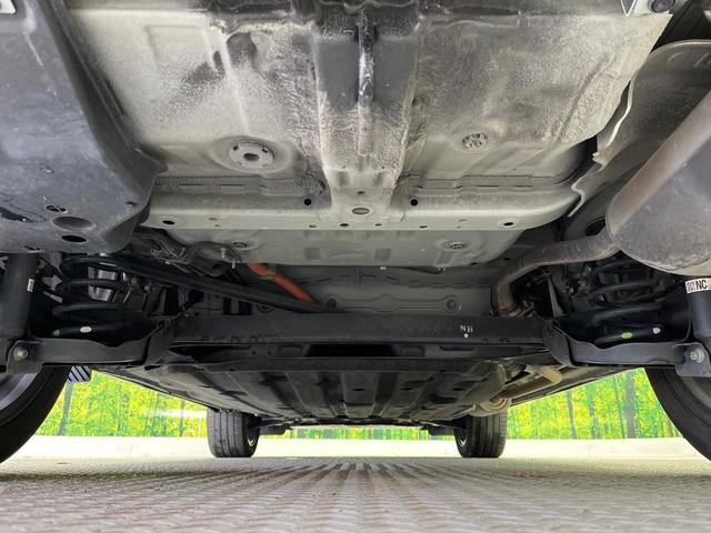 ヴェゼル ｅ：ＨＥＶ　Ｚ　９インチＳＤナビ　バックカメラ　禁煙車　ホンダセンシング　アダプティブクルーズ　ハンズフリーパワーバックドア　ＥＴＣ　前席シートヒーター　ハーフレザーシート　ＬＥＤヘッド　ブラインドスポットモニター（20枚目）