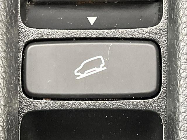 ヴェゼル ｅ：ＨＥＶ　Ｚ　９インチＳＤナビ　バックカメラ　禁煙車　ホンダセンシング　アダプティブクルーズ　ハンズフリーパワーバックドア　ＥＴＣ　前席シートヒーター　ハーフレザーシート　ＬＥＤヘッド　ブラインドスポットモニター（70枚目）