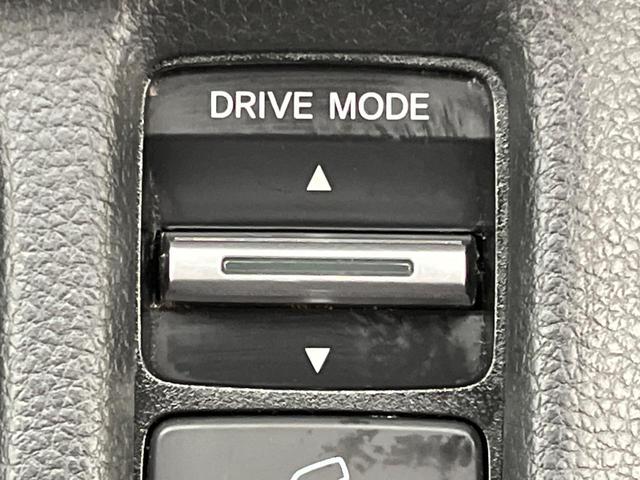 ヴェゼル ｅ：ＨＥＶ　Ｚ　９インチＳＤナビ　バックカメラ　禁煙車　ホンダセンシング　アダプティブクルーズ　ハンズフリーパワーバックドア　ＥＴＣ　前席シートヒーター　ハーフレザーシート　ＬＥＤヘッド　ブラインドスポットモニター（71枚目）