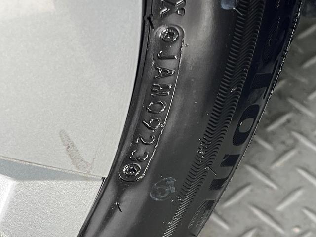 アクア Ｇ　純正ディスプレイオーディオ　ナビキット　禁煙車　セーフティセンス　レーダークルーズ　ＥＴＣ　ＬＥＤヘッド　スマートキー＆プッシュスタート　Ｂｌｕｅｔｏｏｔｈ接続　ドラレコ（32枚目）