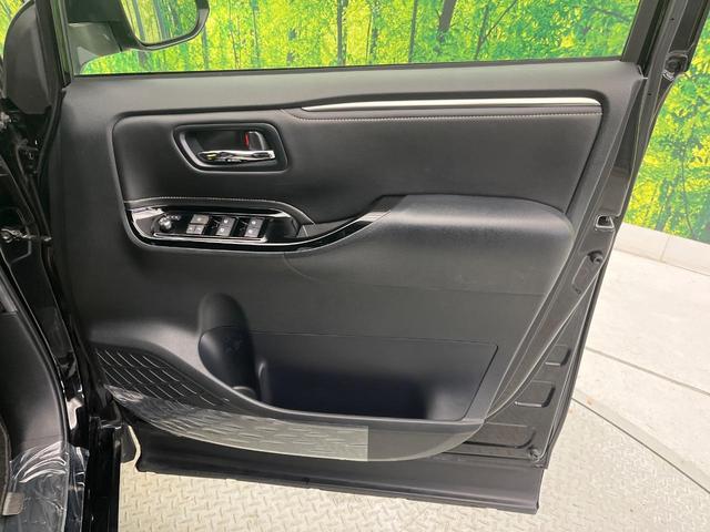 エスクァイア Ｘｉ　後期　モデリスタ　メモリーナビ　両側電動ドア　バックカメラ　セーフティセンス　禁煙車　スマートキー　ＬＥＤヘッド　ビルトインＥＴＣ　クルコン　純正１５インチアルミ　オートハイビーム（48枚目）