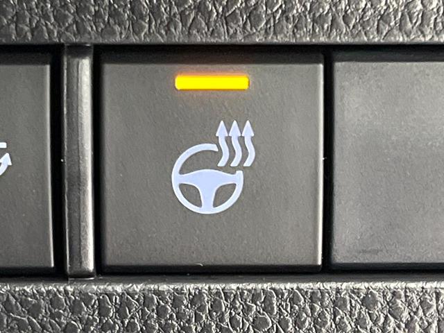 ハリアー Ｚ　レザーパッケージ　純正１２型ナビ　禁煙車　ＪＢＬサウンド　全周囲カメラ　デジタルインナーミラー　黒革　ブラインドスポットモニター　パワーバックドア　シートベンチレーション　ＥＴＣ２．０　ドラレコ　フルセグ（68枚目）