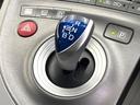 Ｓ　禁煙車　純正ＳＤナビ　バックカメラ　ＥＴＣ　Ｂｌｕｅｔｏｏｔｈ　スマートキー　ＨＩＤヘッドライト　オートライト　オートエアコン　純正１５インチアルミホイール　　ＣＤ　ＤＶＤ再生　フルセグ（53枚目）