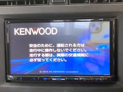 【ナビゲーション】使いやすいナビで目的地までしっかり案内してくれます。各種オーディオ再生機能も充実しており、お車の運転がさらに楽しくなります！！ 3