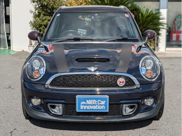 ＭＩＮＩ クーパーＳ　クラブマン　ハンプトン　純正オーディオ　純正１７インチアルミ　レザーシート　シートヒーター　パドルシフト　ステアリングスイッチ　観音開き　ＥＴＣ　オートエアコン　スペアキー（3枚目）
