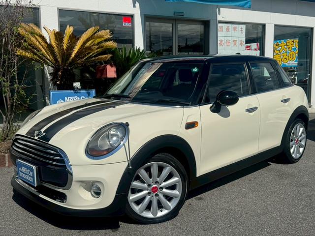 ＭＩＮＩ クーパー　ワンオーナー　純正ナビ　バックモニター　Ｂｌｕｅｔｏｏｔｈ　純正１７インチＡＷ　ＥＴＣ　ミュージックサーバー　プッシュスタート　スペアキー　ＡＵＸ　ＵＳＢ　フォグランプ（2枚目）