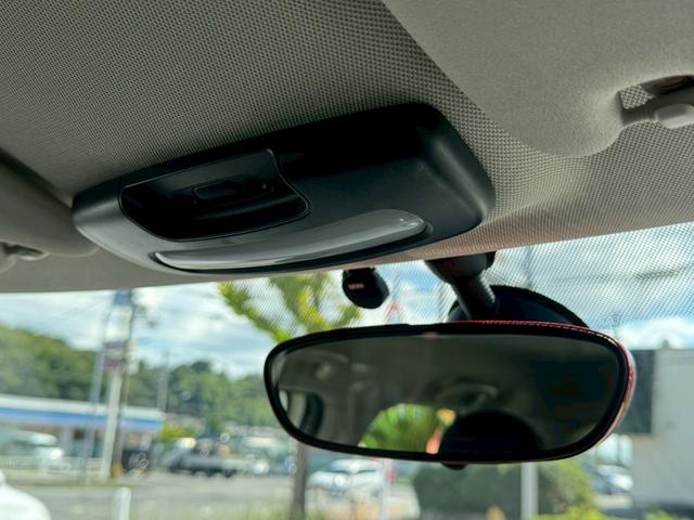 ＭＩＮＩ クーパー　ワンオーナー　純正ナビ　バックモニター　Ｂｌｕｅｔｏｏｔｈ　純正１７インチＡＷ　ＥＴＣ　ミュージックサーバー　プッシュスタート　スペアキー　ＡＵＸ　ＵＳＢ　フォグランプ（30枚目）