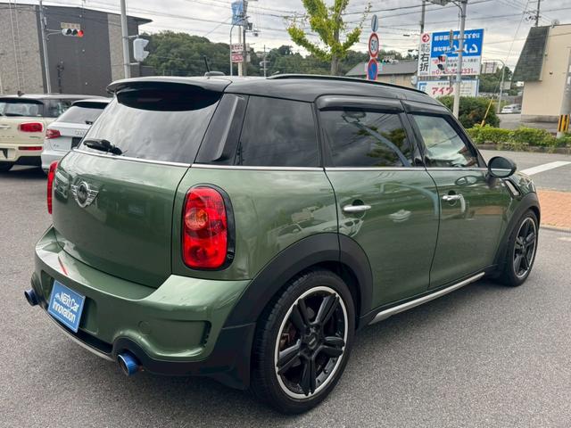ＭＩＮＩ クーパーＳＤ　クロスオーバー　ナビ　フルセグＴＶ　バックカメラ　Ｂｌｕｅｔｏｏｔｈ　ミュージックサーバー　ルーフレール　ＣＤ＆ＤＶＤ再生　純正１８インチＡＷ　ＨＩＤヘッドライト　オートライト　ＥＴＣ　ＭＴモード付　電格ミラー（6枚目）