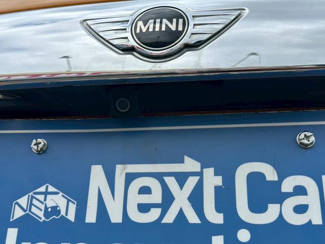 ＭＩＮＩ クーパー　純正ナビ　バックカメラ　Ｂｌｕｅｔｏｏｔｈ　プッシュスタート　ミラー型ＥＴＣ　ドラレコ　ミュージックサーバー　ＬＥＤヘッドライト　オートライト　ツートンルーフ　純正１５インチＡＷ　アイドリングストップ（30枚目）