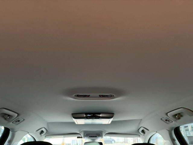 Ａ６アバント ２．８ＦＳＩクワトロ　４ＷＤ　純正ＨＤＤナビ　フリップダウンモニター　ＬＥＤヘットライト　ＥＴＣ　スマートキー　本革シート　シートヒーター　パワーシート　バックカメラ　クルコン　フルセグＴＶ　コーナーセンサー（14枚目）